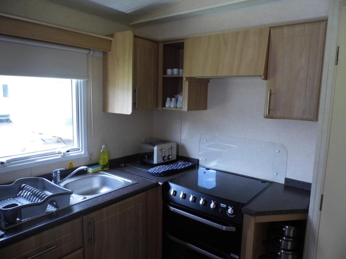 Oakdene -3 Bedroom Caravan Weeley Buitenkant foto