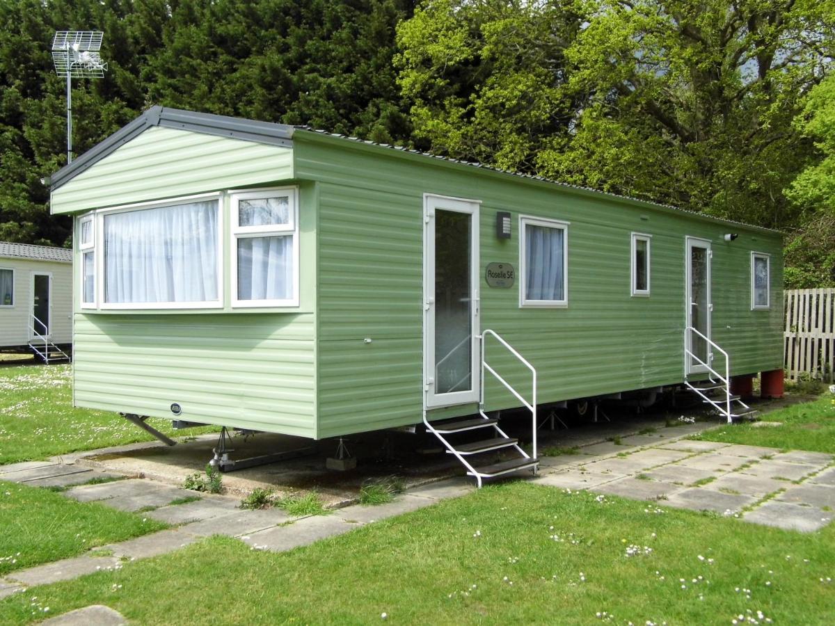 Oakdene -3 Bedroom Caravan Weeley Buitenkant foto